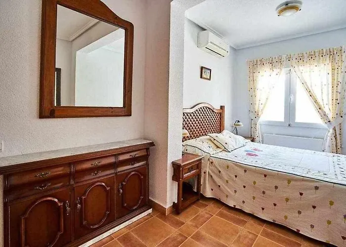 Espanhouse In For 4 Nyaraló